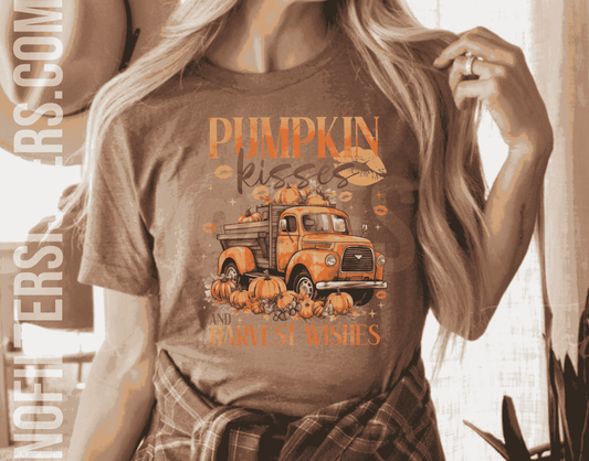 Pumpkin Kisses & Harvest Wishes' T-shirt for women and men - halloween